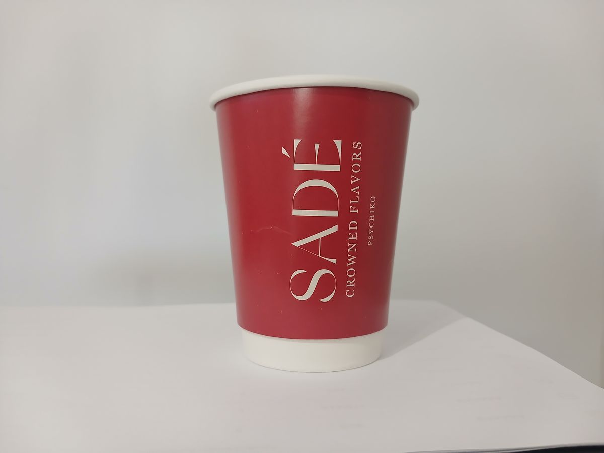 Εκτυπωμένο ποτήρι καφέ Sadé Crowned Flavors — DC TRADE